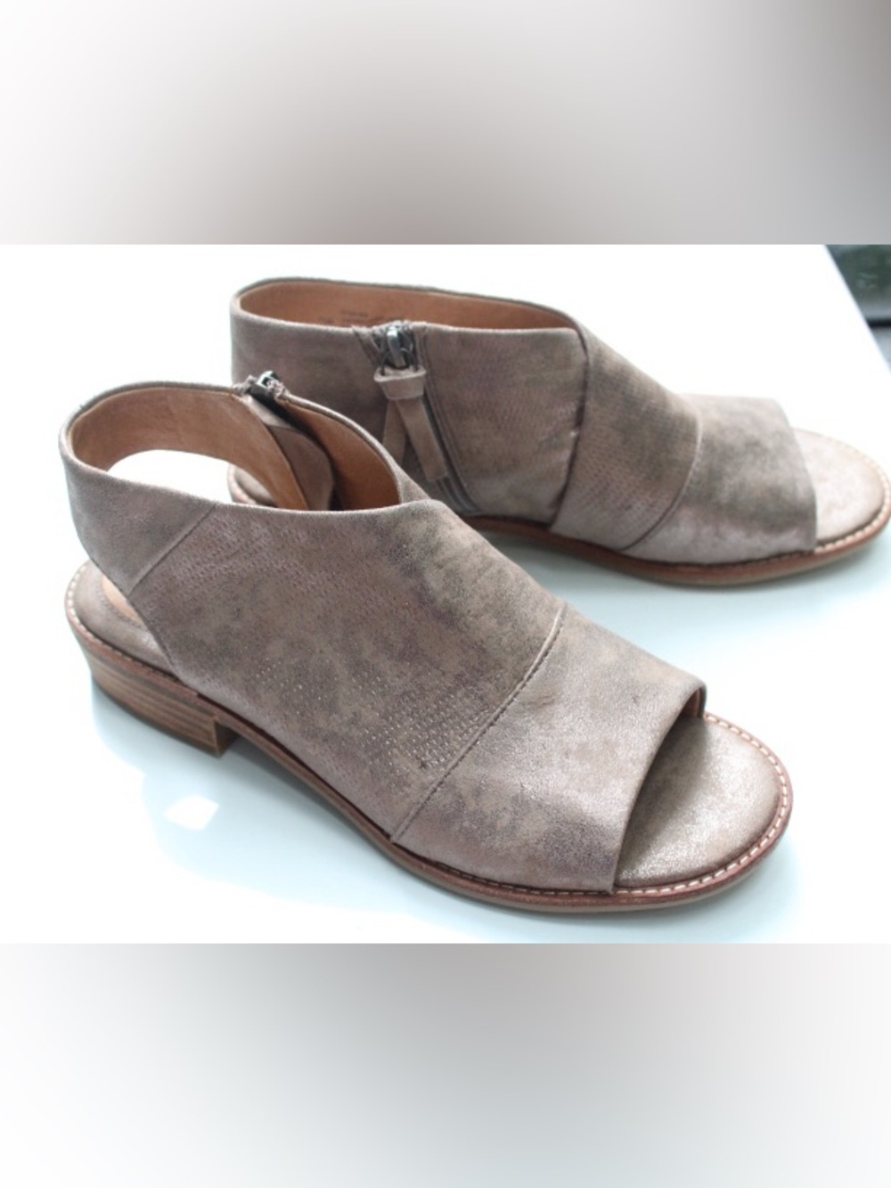 Söfft Natalia Slingback Sandals